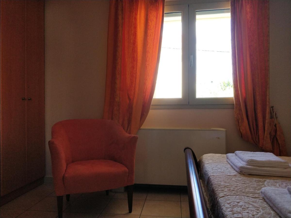 Sior Dionysios Apartment Argostoli  Luaran gambar