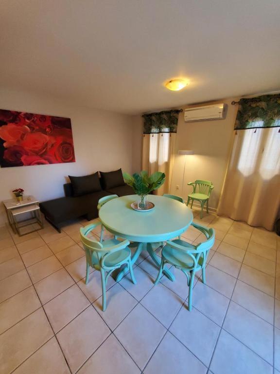 Sior Dionysios Apartment Argostoli  Luaran gambar